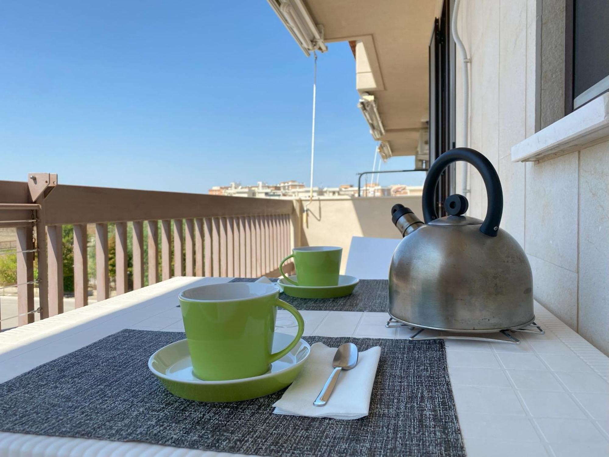 F&G 71100 - - Colazione Inclusa - Box Auto Privato Su Richiesta Foggia Extérieur photo